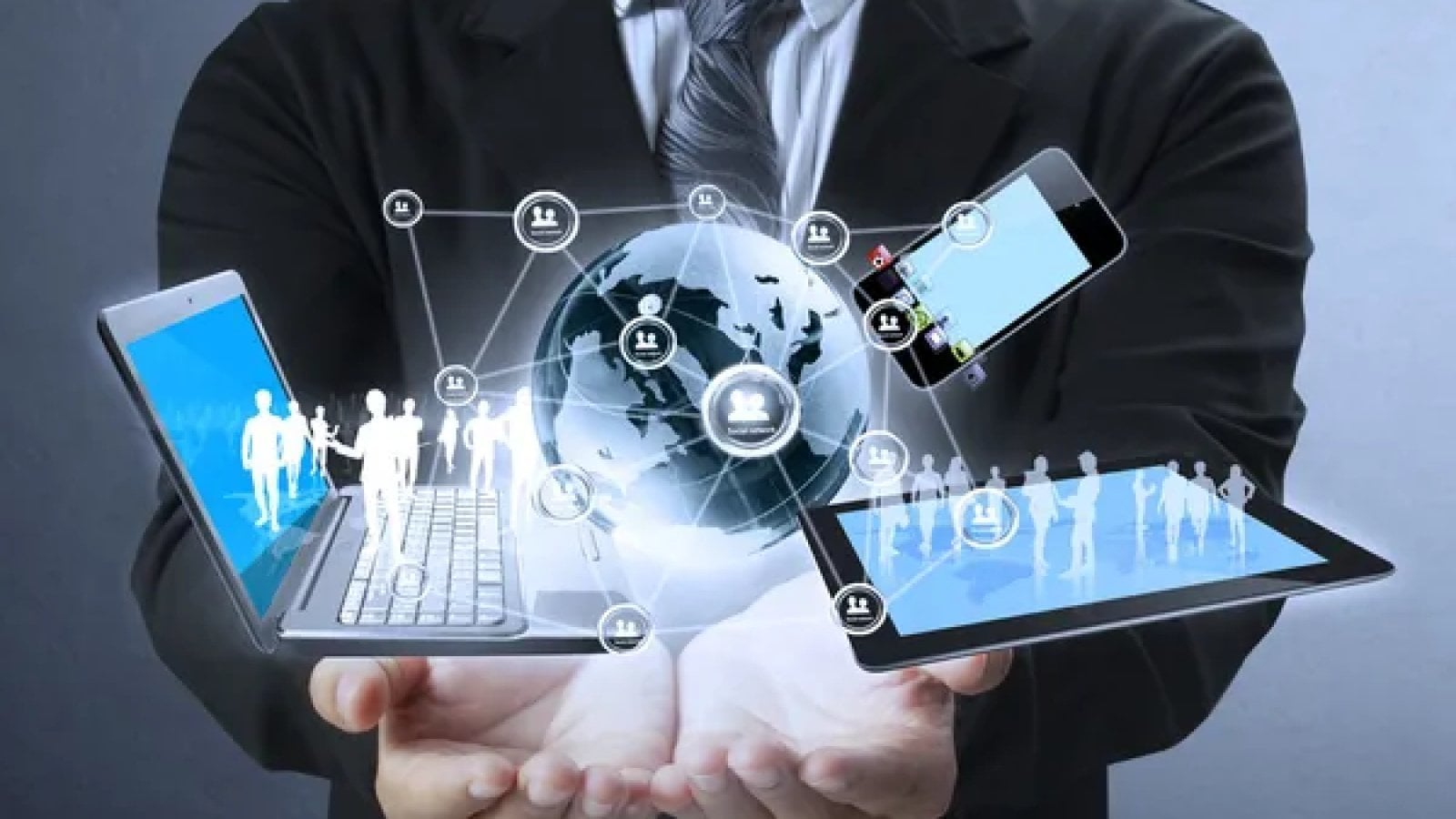 Експорт ІТ-послуг України зріс на 4% і повернувся до рівня 2023 року — Experts Club